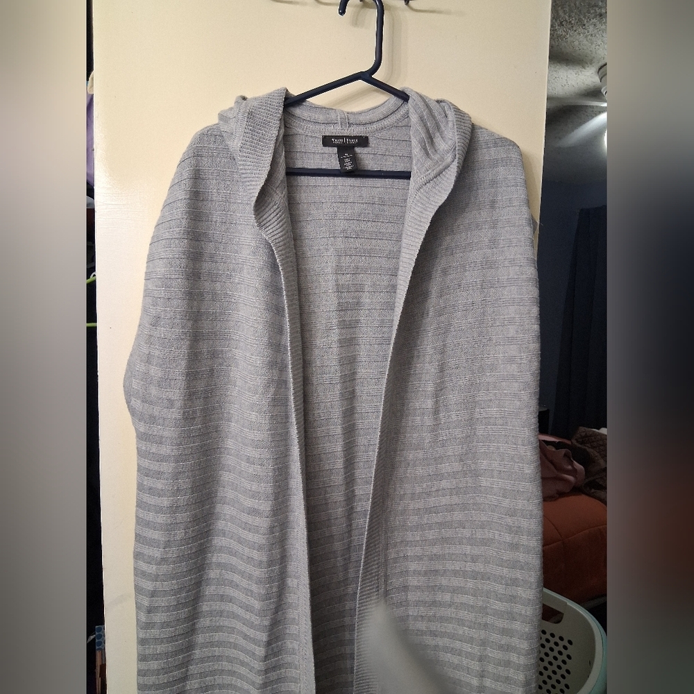 White En Black Market Gray Cardigan Sweater